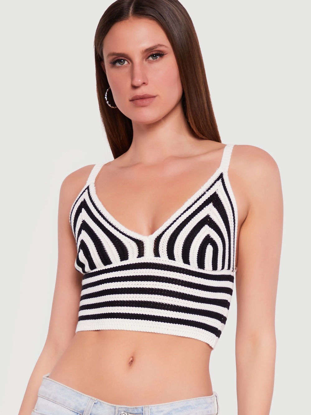 Striped Knit Bandeau Crop Top - White & Black